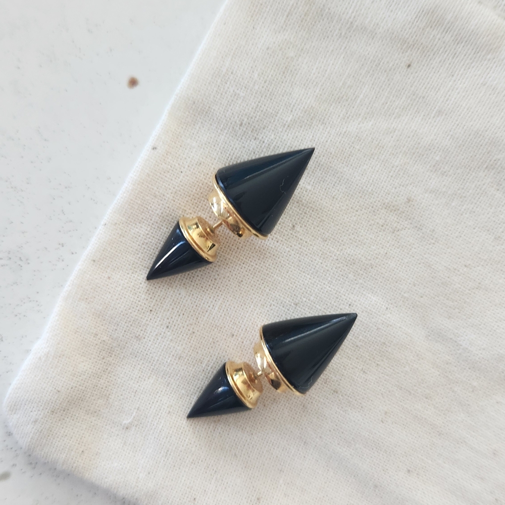 Elegant Gold and Black Cone Earrings